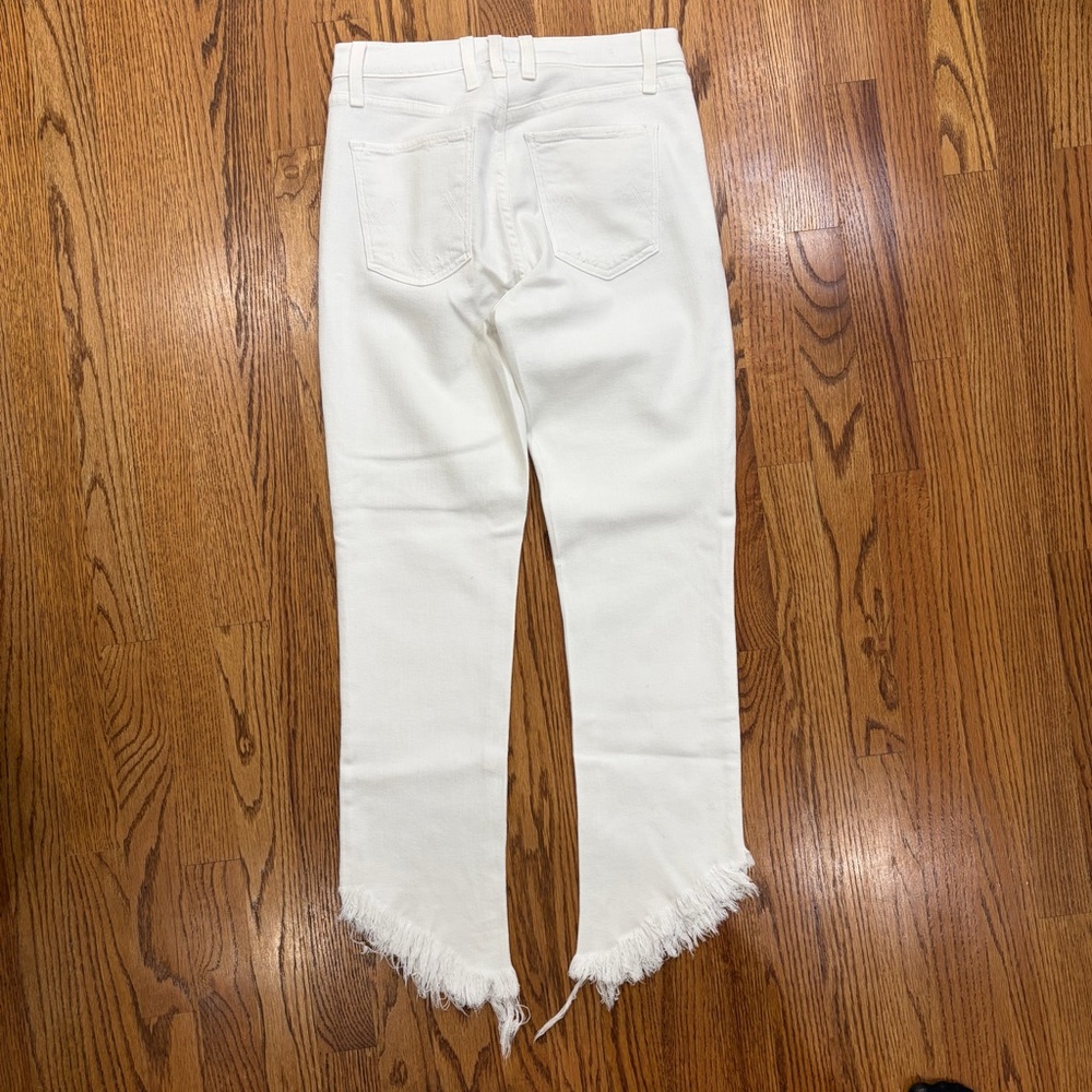 McGuire Valletta Straight Leg White Jean (27) - Picture 4 of 11